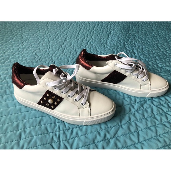 Steve Madden sneakers - Picture 1 of 6